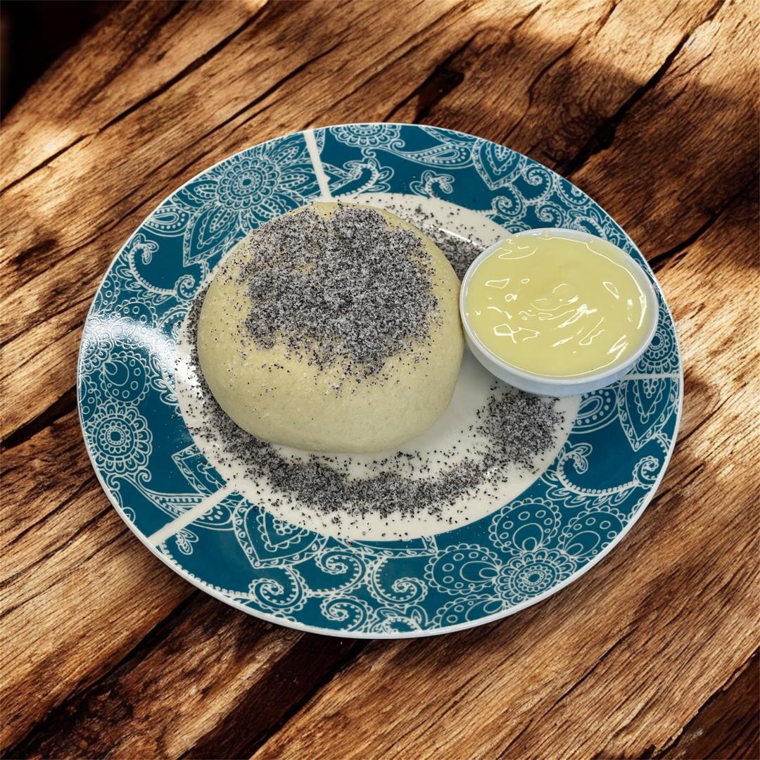 Germknödel mit Vanillesauce