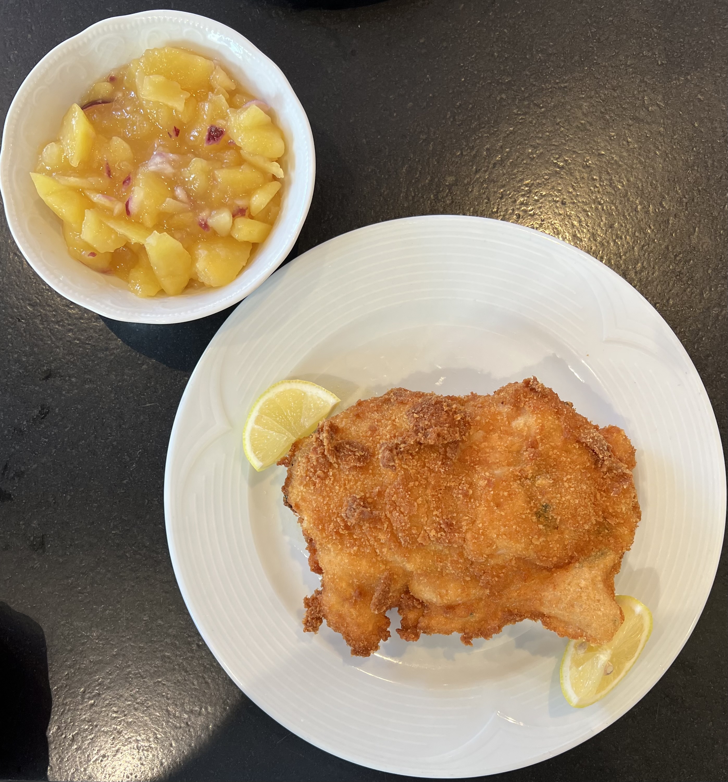 Griechisches Cordon Bleu mit Erdäpfelsalat